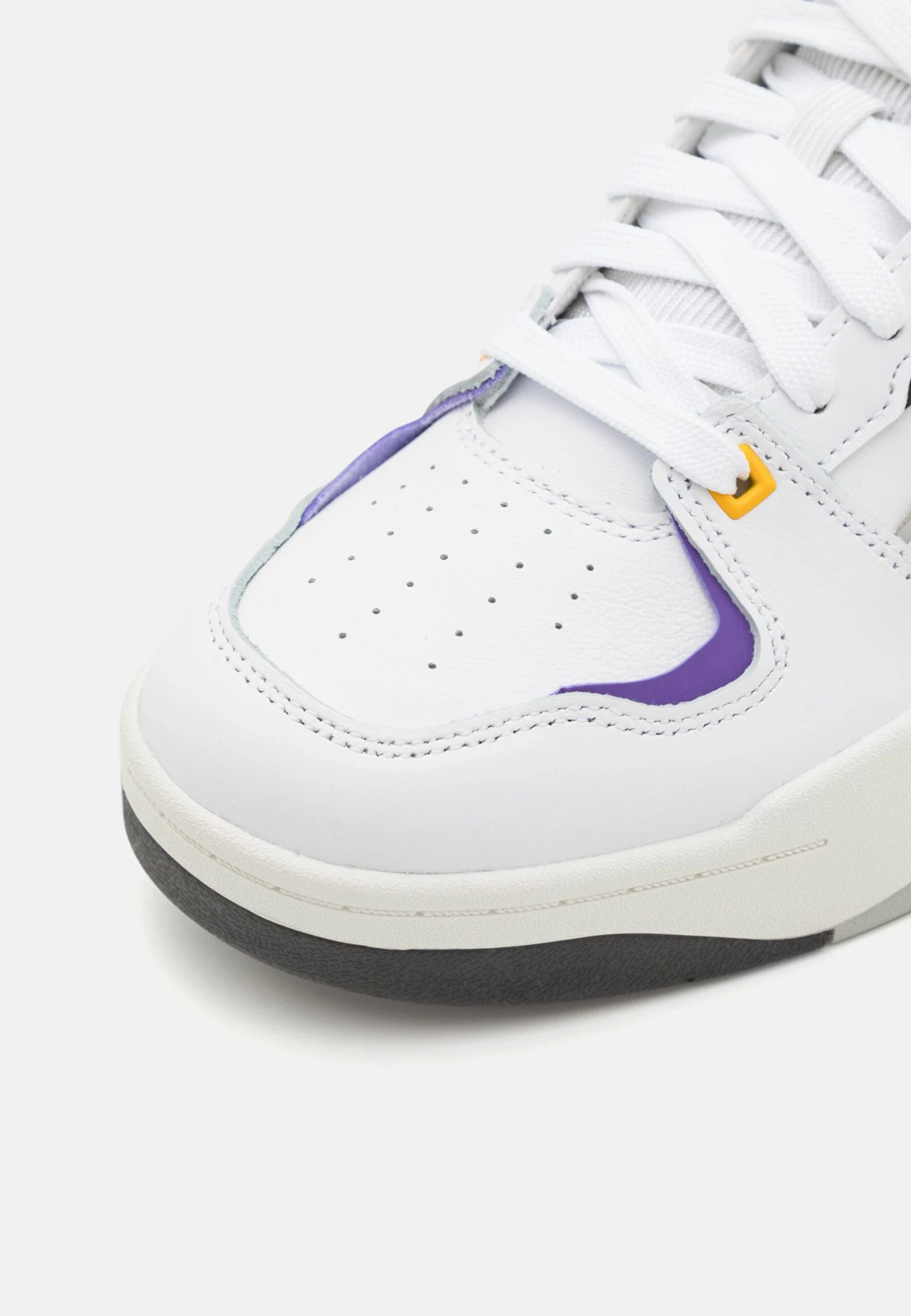 Puma Slipstream Bball - Sneakers Basse - White/Black 8 Puma Slipstream Bball - Sneakers Basse - White/Black - immagine 6