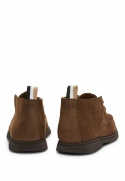 Boss Sienne Desb NuStivaletti StringatiDark Brown Five Uomo Stivaletti/Stivali BB112K02E-O11 -Pier One Italia 2025 e8e8ee750a4b4f20aea58ac611c8f446