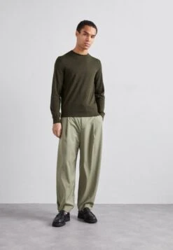 THEORY Crew NeckMaglioneGrey Uomo Maglieria T4022Q00B-C12 -Pier One Italia 2025 ee2ac705729b4bafa66029e8f865926a