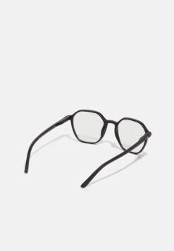 Pier One Italia 2025 -Pier One Italia 2025 f00e58d30bc545f58cc1b8b8c3224eb9