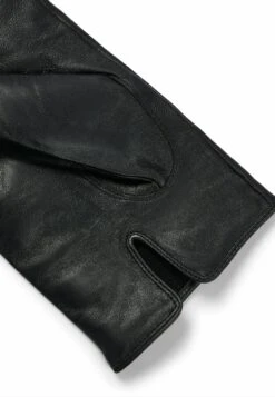Boss Hainz-Me - Guanti - Black One -Pier One Italia 2025 f41d983eed404d9ca3b40a77d05f6ca6