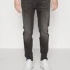 DRYKORN WestJeans Tapered FitGrey Uomo Jeans DR222G04H-C11 -Pier One Italia 2025 f7843175674149af840c87ae09e21200